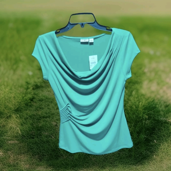 💚Cato Womens Sm Blouse Top Green Knit V Neck Pullover Short Sleeve New W/Tags - Picture 1 of 12